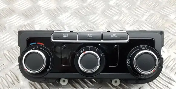 Volkswagen PASSAT B7 Climate control unit 7N0907426K