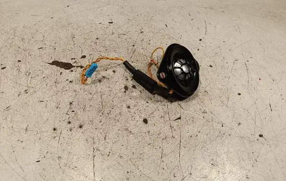 BMW 4 F32 F33 Panel speaker 9226358