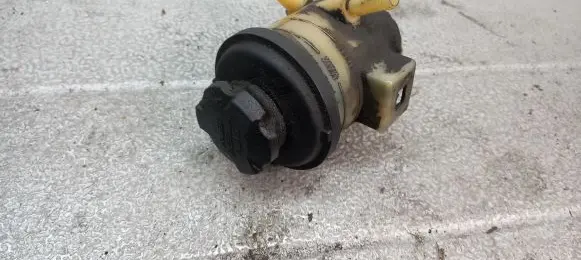 Hyundai Matrix Power steering fluid tank/reservoir