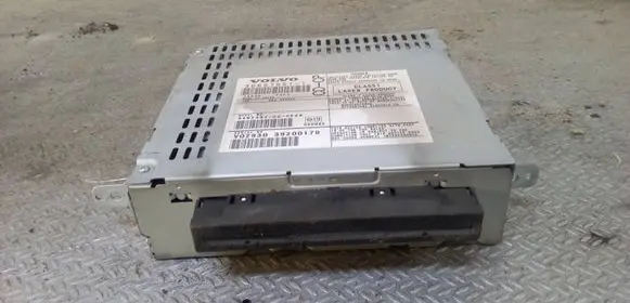 Volvo XC90 Radio/CD/DVD/GPS head unit 306575511