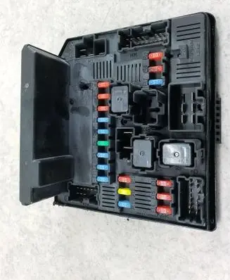Nissan Qashqai+2 Fuse box set 284B7JD00B