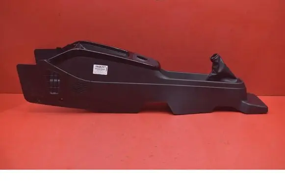 Dacia Spring Center console 