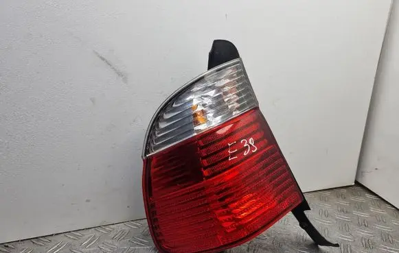 BMW 5 E39 Rear/tail lights 6902531