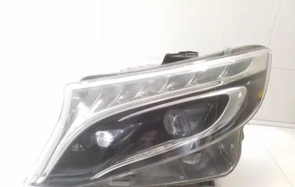 Mercedes-Benz Vito Viano W447 Headlight/headlamp A4479061001