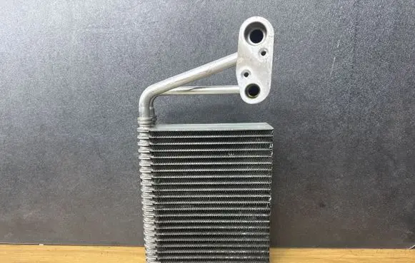 Opel Vivaro Air conditioning (A/C) radiator (interior) 3280413
