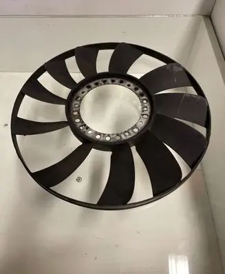 Audi A4 S4 B6 8E 8H Fan impeller 058121301B