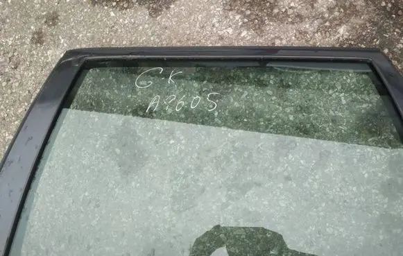 Volvo S70 V70 V70 XC Rear door window glass as2