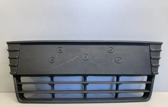 Ford Focus Front bumper lower grill FS07334GAV