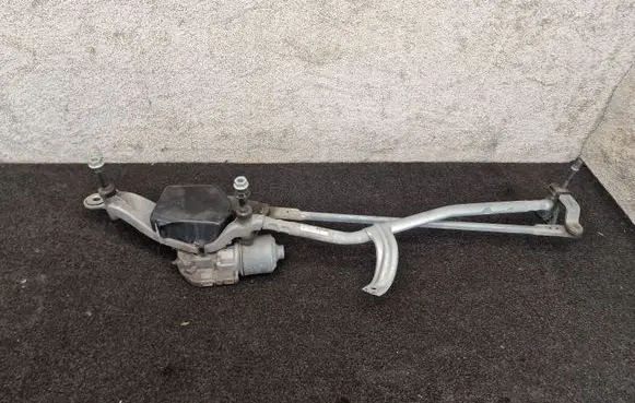 Mercedes-Benz GLC X253 C253 Front wiper linkage and motor A2538200040