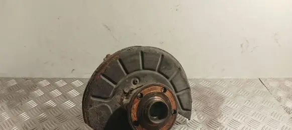 Volkswagen Touran I Front wheel hub 