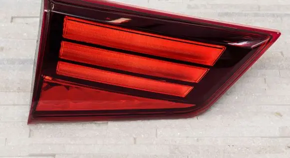 Mitsubishi Outlander Tailgate rear/tail lights 8331A179
