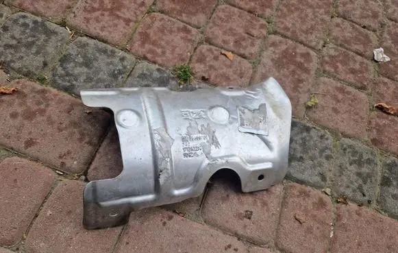 Heat shield in engine bay