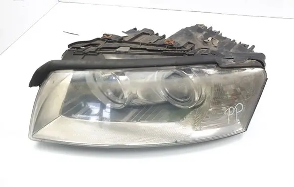 Audi A8 S8 D3 4E Headlight/headlamp