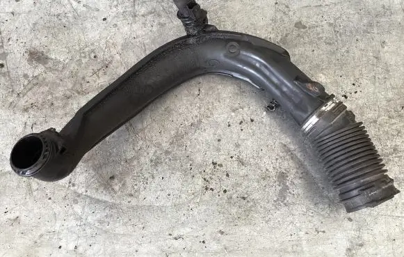 Ford Focus Intercooler hose/pipe 9658849380