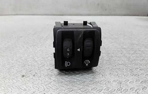 Renault Scenic II - Grand scenic II Headlight level height control switch 8200121805B