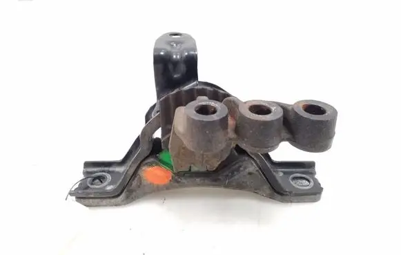 Chevrolet Captiva Engine mount bracket X04908