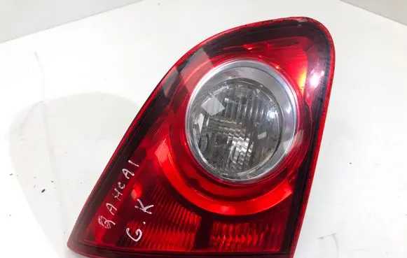 Nissan Qashqai Tailgate rear/tail lights 89071063