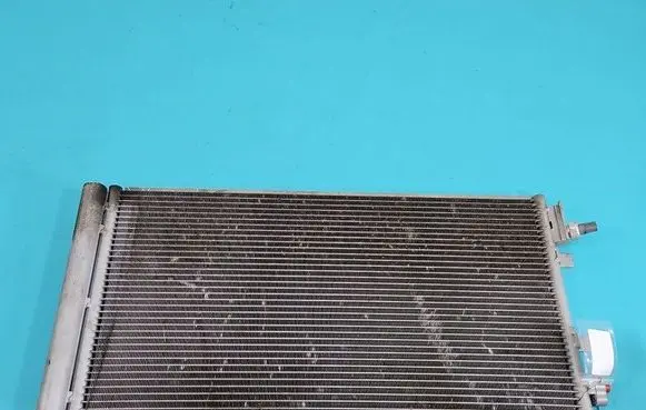 A/C cooling radiator (condenser)