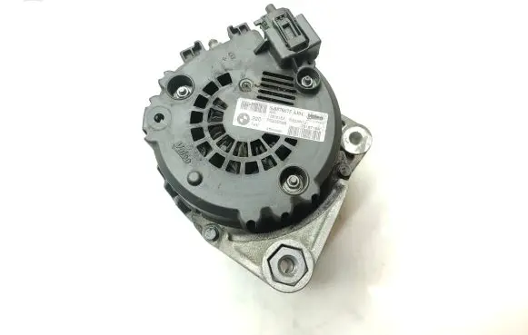 BMW 3 F30 F35 F31 Generator/alternator 8570675