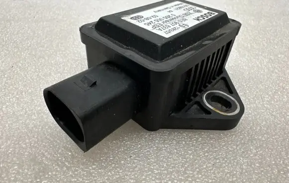 Audi A4 S4 B6 8E 8H ESP acceleration yaw rate sensor 8E0907637A 0265005245 0016921