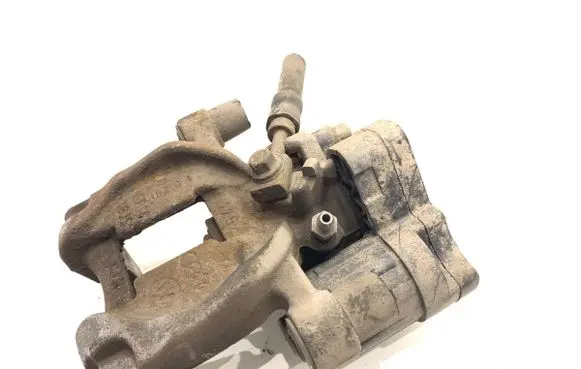Volkswagen Golf VII Rear brake caliper 5Q0615405DE