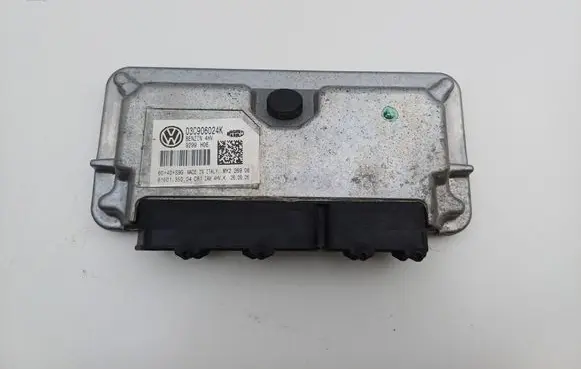 Volkswagen Golf Plus Engine control unit/module 03C906024K