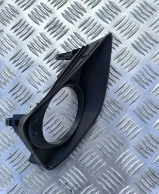 Toyota Corolla E140 E150 Front fog light trim/grill 8148202110