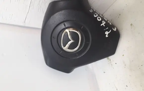 Mazda 3 I Steering wheel airbag