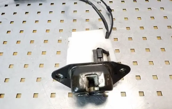 Honda FR-V Tailgate/trunk/boot lock/catch/latch