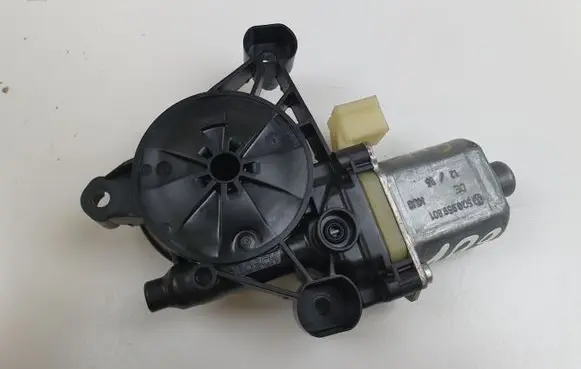 Audi A3 S3 8V Rear door window regulator motor 0130822713 5Q0959801