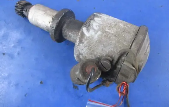 Fiat 126 Spark distributor 