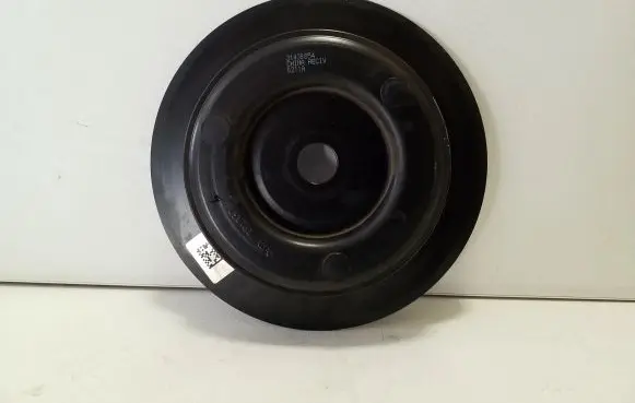 Volvo XC40 Crankshaft pulley 31430854