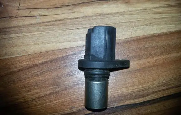 Toyota Yaris Crankshaft position sensor 9091905024