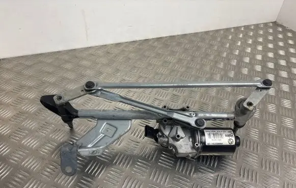BMW 2 F46 Front wiper linkage and motor 7301043 162032034