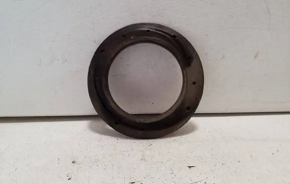 Mercedes-Benz Vito Viano W447 Front coil spring rubber mount A1723220184