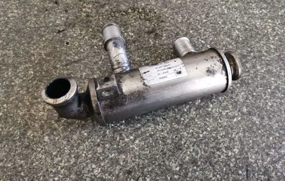 Citroen C4 Grand Picasso EGR valve cooler 9646762280