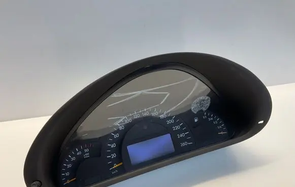 Mercedes-Benz C W203 Speedometer (instrument cluster) A2035403047 1100802310 2035403047