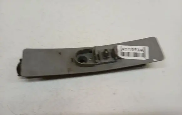 Honda FR-V Seat belt adjustment rail