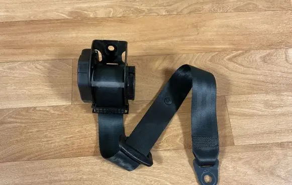 Citroen C5 Rear seatbelt 96325577XX 33052806 DTCT080