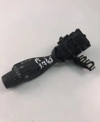 Volvo XC90 Indicator stalk 31674102
