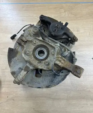Mazda CX-3 Front wheel hub spindle knuckle