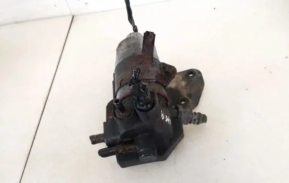 Hyundai Trajet Fuel filter 
