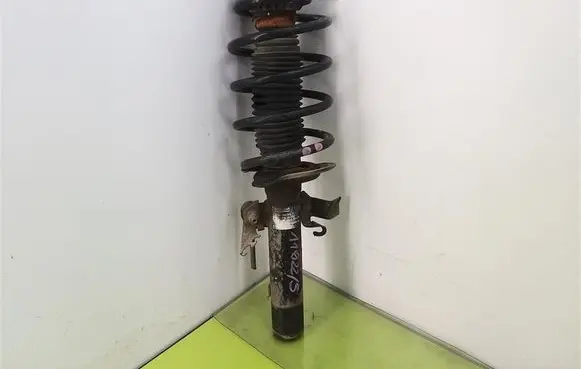 Ford Mondeo Mk III Front shock absorber with coil spring 824904554273