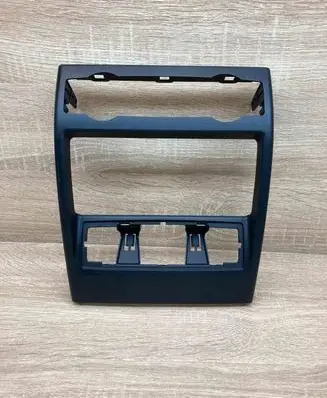 BMW X5 E70 Radio/GPS head unit trim 3541174 01370517