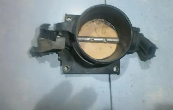 Ford Mondeo Mk III Throttle valve 1s7q9e926ha