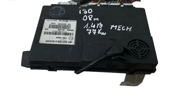 Hyundai i30 Antenna control unit 954002L100 116RA000036 G5310100