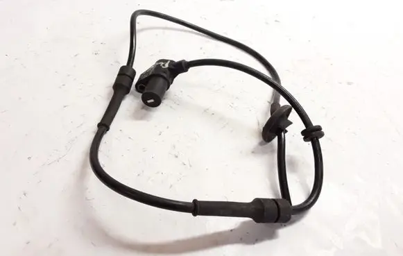 Peugeot 406 ABS brake wheel speed sensor 0265006205