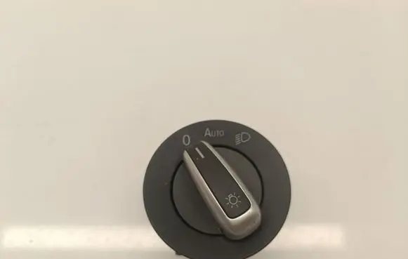 Volkswagen Golf Plus Light switch 3C8941431