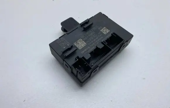 Audi A4 S4 B8 8K Door control unit/module 8K0959795G 8K0959795D