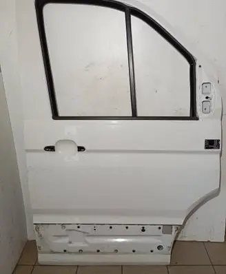 Volkswagen Crafter Front door